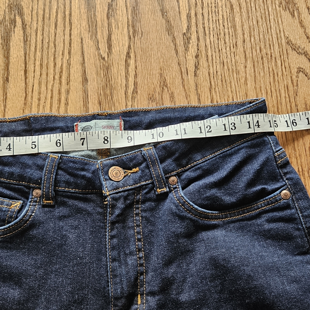 Dickies womens size 8 skinny jeans with stretch. - Picture 6 of 8